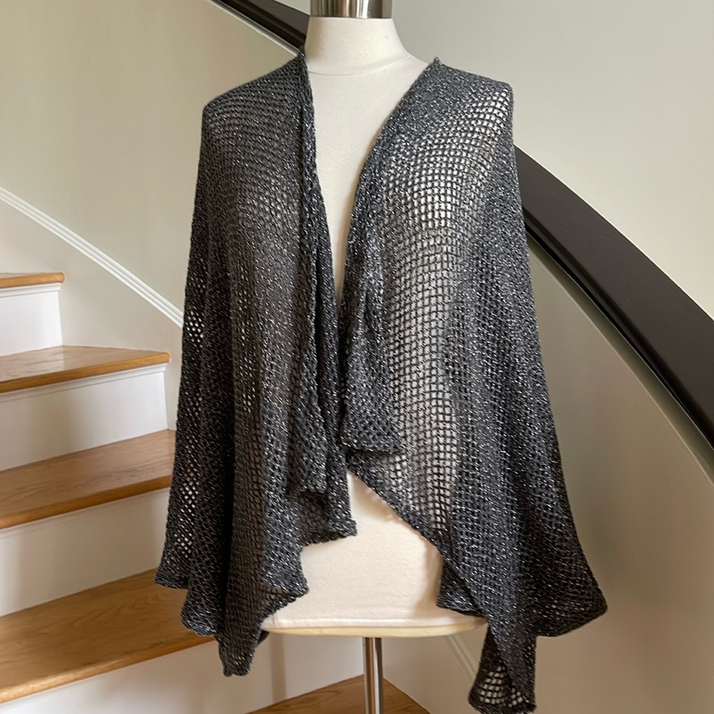 Chic Gray Knit Shawl. Steve Madden